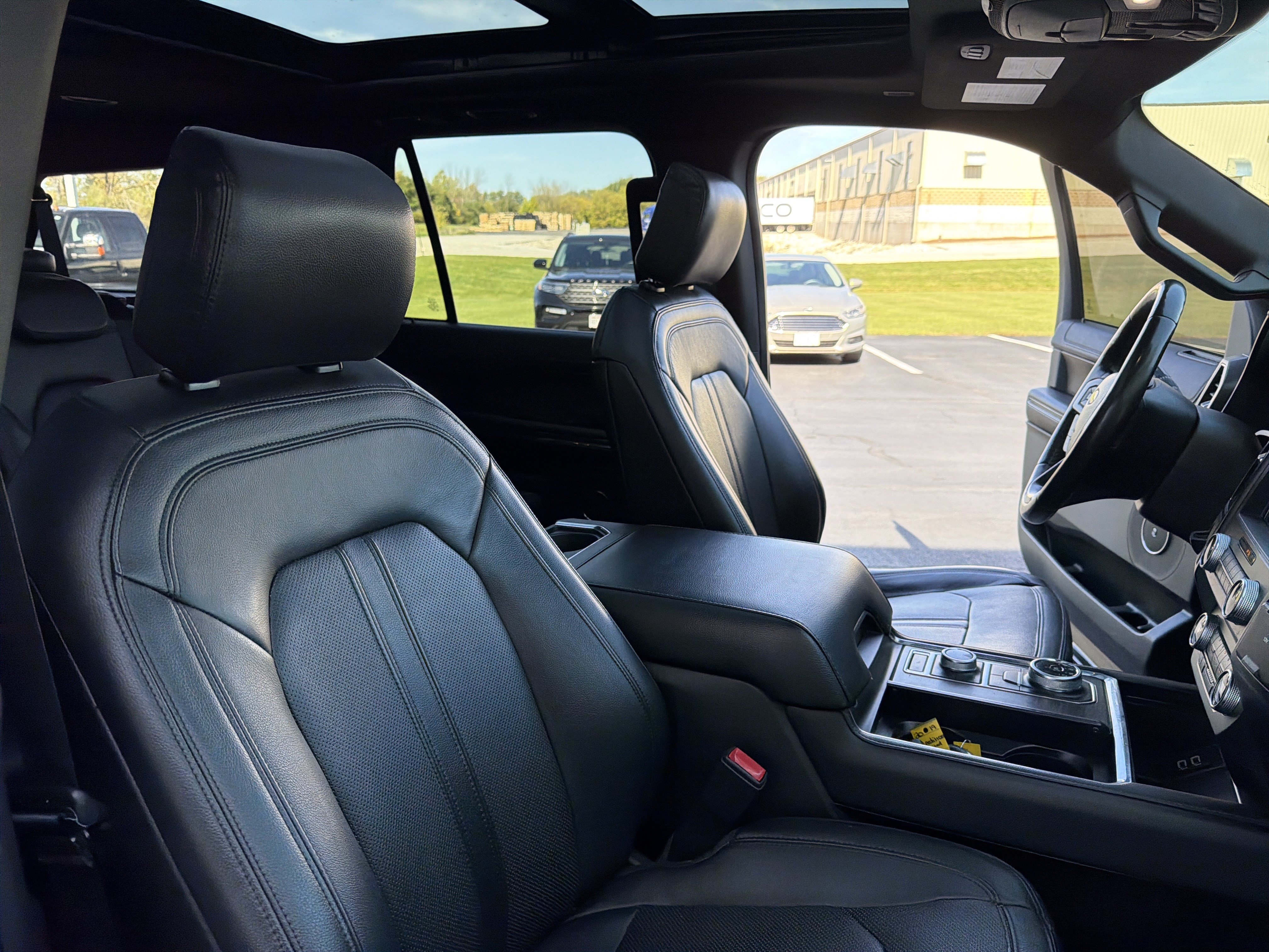 Used 2019 Ford Expedition Max Limited AWD/4WD image 45