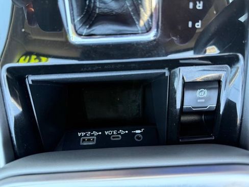 Used 2023 Subaru Legacy Limited AWD/4WD image 14