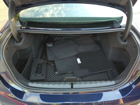 Used 2025 BMW 430i Coupe w/ M Sport Package image 32