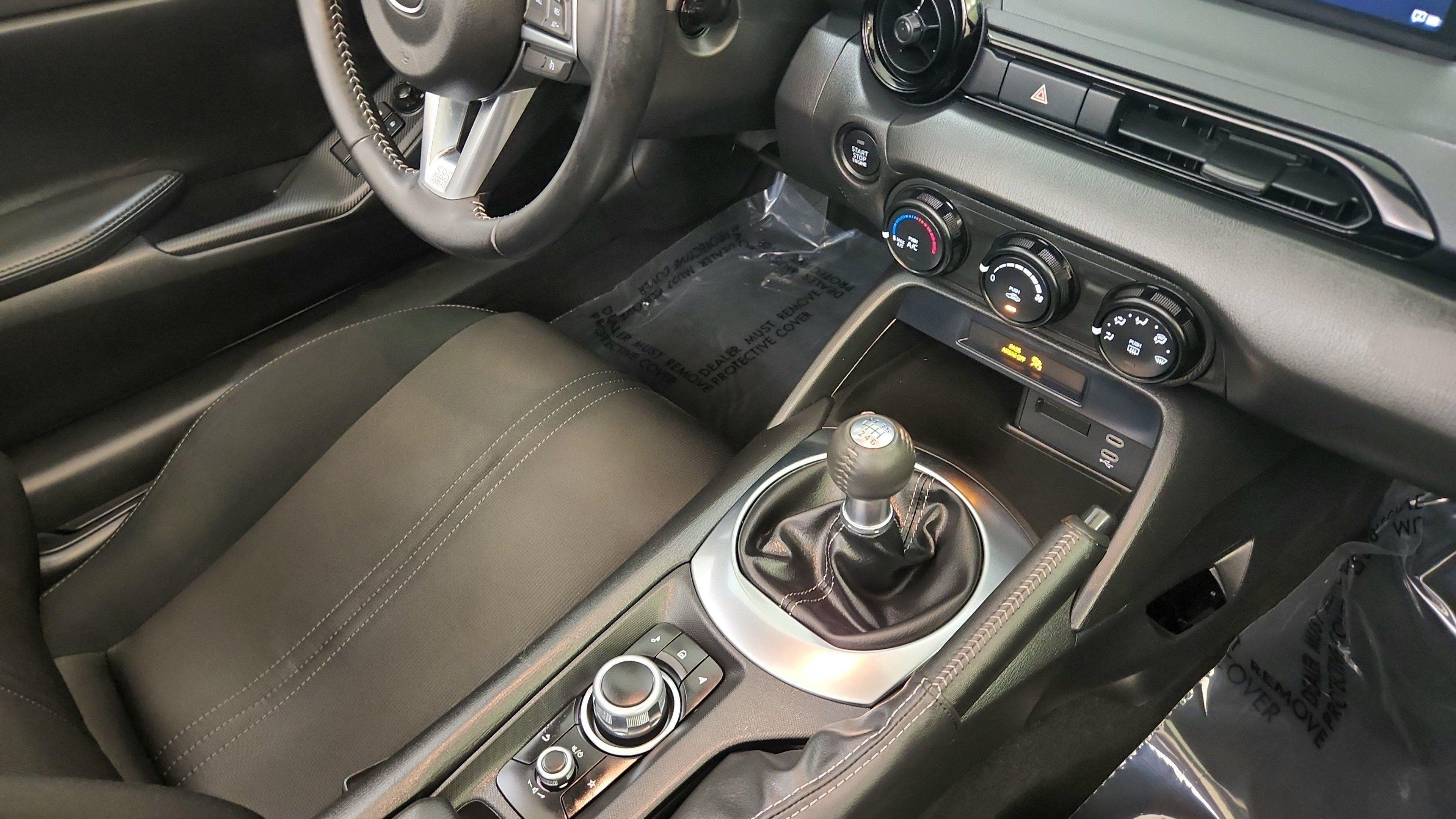 Used 2024 MAZDA MX-5 Miata Sport RWD image 18