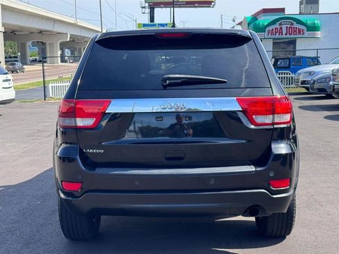Used 2012 Jeep Grand Cherokee Laredo w/ Laredo E Group RWD image 13