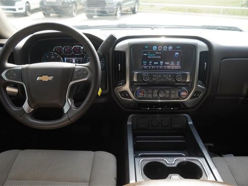 Used 2018 Chevrolet Silverado 1500 LT w/ Texas Edition image 12