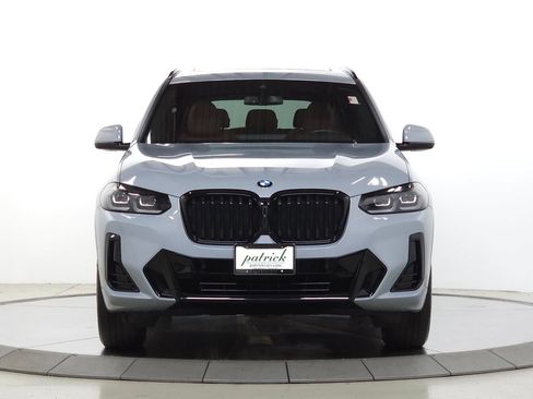Used 2024 BMW X3 xDrive30i w/ Premium Package AWD/4WD image 2