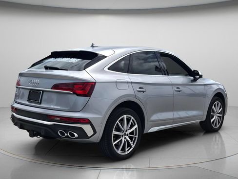 Used 2023 Audi SQ5 Prestige w/ Prestige Package AWD/4WD image 7