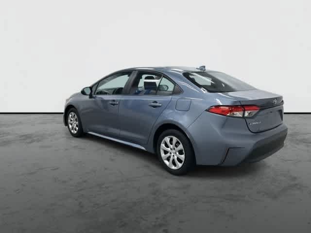 Used 2026 Toyota Corolla LE FWD image 9