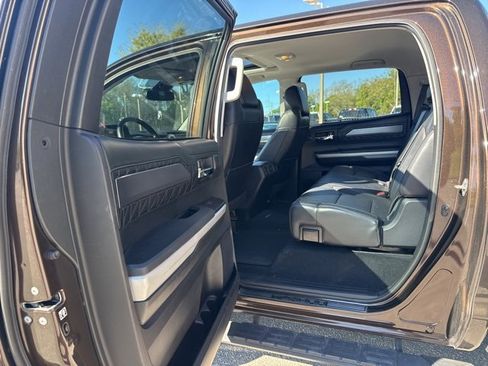 Used 2018 Toyota Tundra Platinum image 15