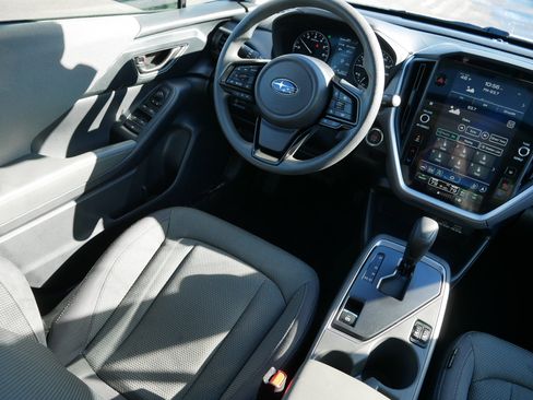 Used 2024 Subaru Crosstrek 2.0i Premium image 28