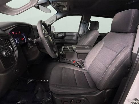 Used 2022 Chevrolet Silverado 1500 Custom RWD image 17