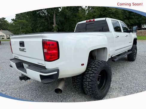 Used 2019 GMC Sierra 3500 Denali AWD/4WD image 5