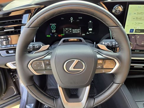 New 2026 Lexus RX 450h AWD image 11