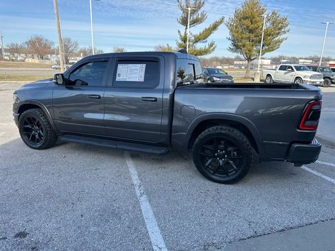 Used 2021 RAM 1500 Laramie w/ Night Edition image 16