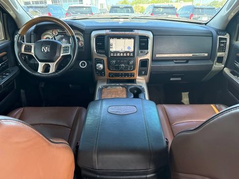 Used 2016 RAM 1500 Laramie Longhorn w/ Convenience Group AWD/4WD image 11