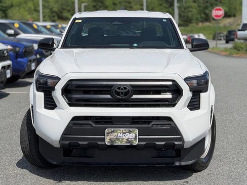 Certified 2026 Toyota Tacoma SR RWD image 2