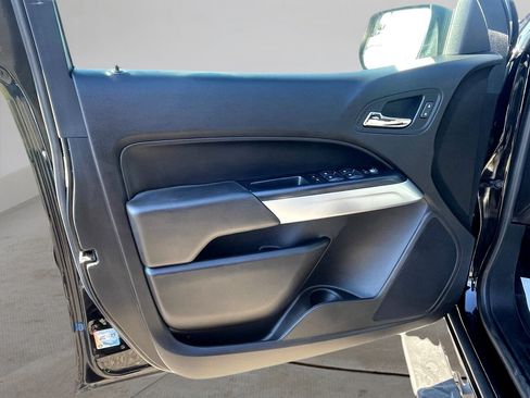 Used 2019 Chevrolet Colorado LT w/ LT Convenience Package image 27