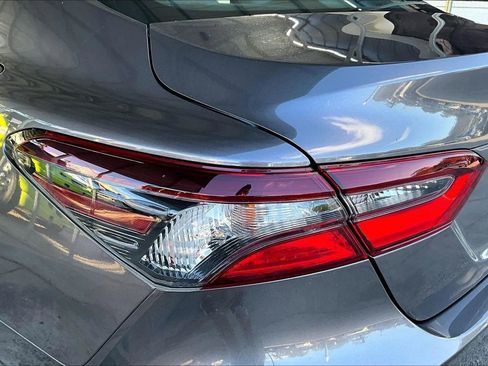 Used 2022 Toyota Camry LE FWD image 20