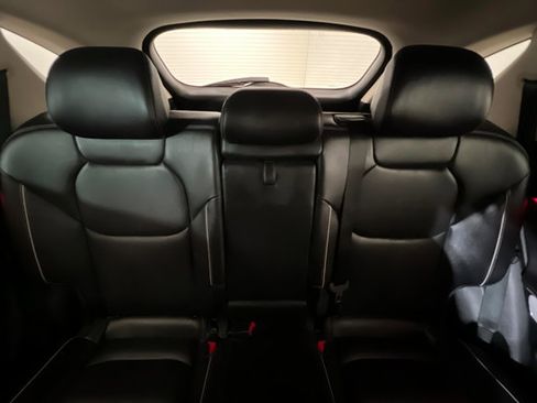 Used 2026 Genesis GV70 2.5T Advanced image 25