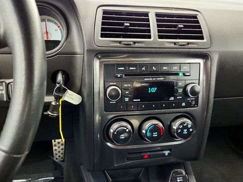 Used 2010 Dodge Challenger R/T RWD image 16