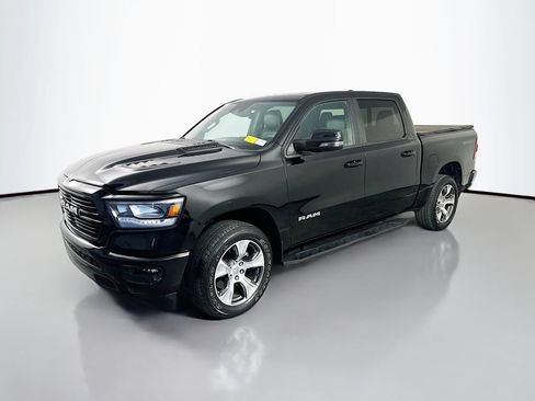 Used 2023 RAM 1500 Laramie AWD/4WD image 3