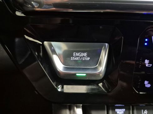 New 2026 GMC Sierra 2500 Denali image 17