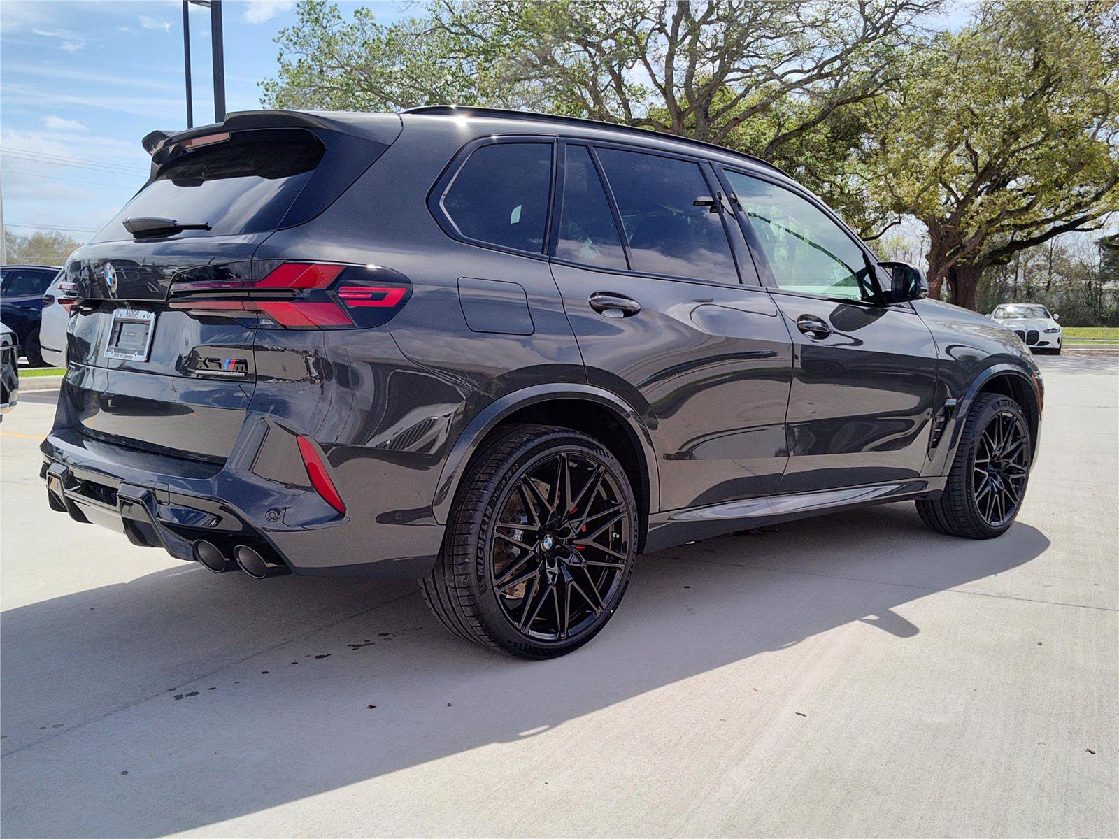 New 2026 BMW X5 M Competition w/ Executive Package AWD/4WD image 5