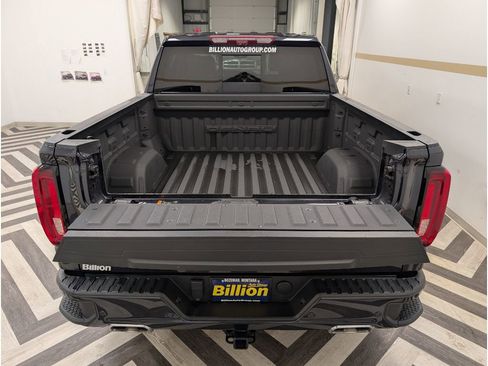 Used 2023 GMC Sierra 1500 Denali w/ Denali Reserve Package image 26