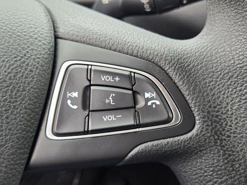 Used 2019 Ford Escape SE image 28