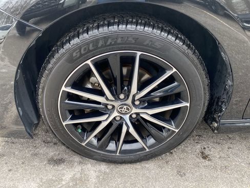 Used 2023 Toyota Camry SE image 19