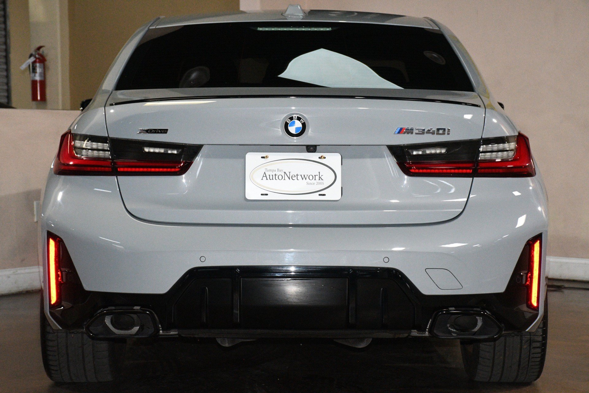 Used 2023 BMW M340i xDrive AWD/4WD image 2