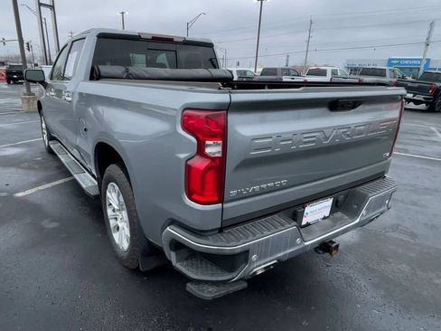 Used 2023 Chevrolet Silverado 1500 LTZ w/ LTZ Convenience Package II AWD/4WD image 8