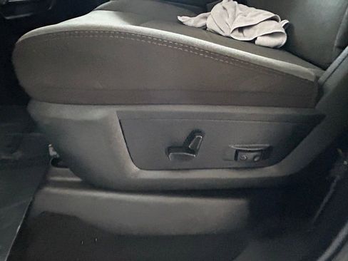 Certified 2024 RAM 2500 Big Horn image 38