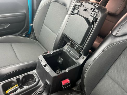 Used 2020 Jeep Wrangler Sport image 21