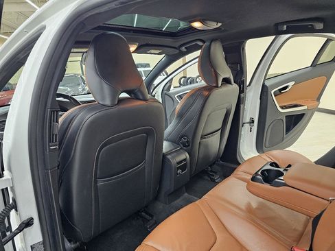 Used 2015 Volvo S60 T6 Platinum image 24