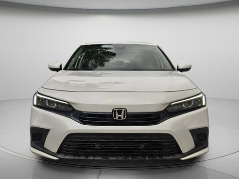 Used 2024 Honda Civic LX image 5