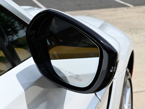 Used 2024 Aston Martin DBX AWD/4WD image 13