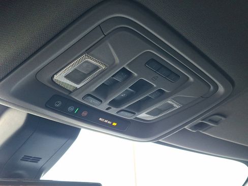 Used 2019 Chevrolet Silverado 1500 LTZ w/ LTZ Premium Package image 31