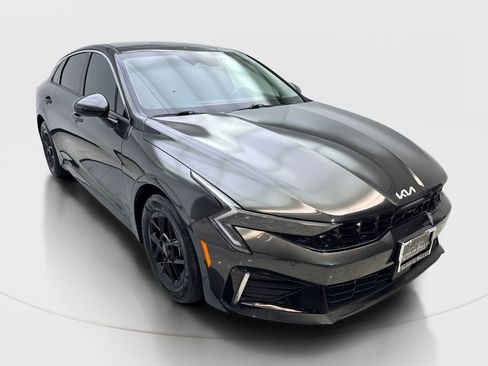 Used 2025 Kia K5 LXS FWD image 4