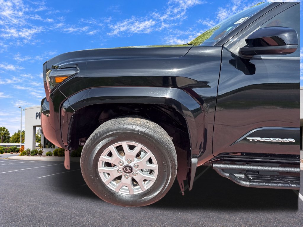 Used 2026 Toyota Tacoma SR5 AWD/4WD image 34