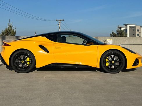 New 2025 Lotus Emira V6 image 3