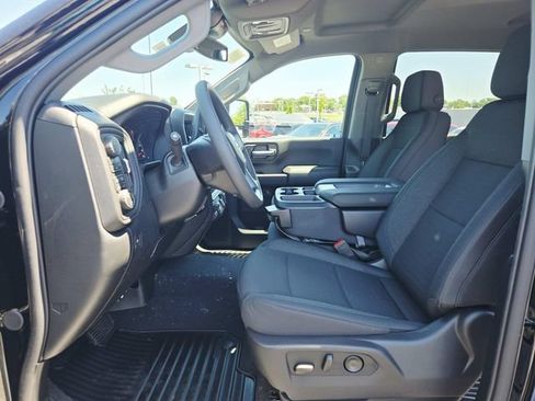 New 2026 Chevrolet Silverado 2500 Custom w/ Custom Value Package AWD/4WD image 8