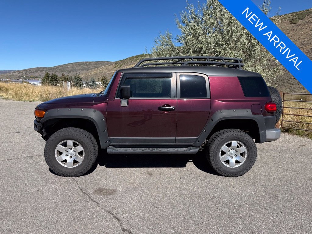 Used 2007 Toyota FJ Cruiser 4WD image 3