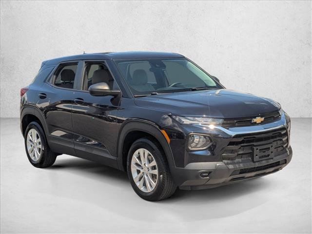 Used 2021 Chevrolet TrailBlazer LS FWD image 3