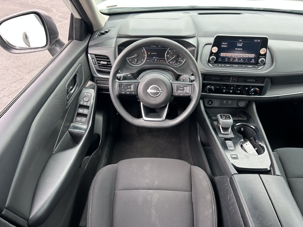 Used 2024 Nissan Rogue S FWD image 26