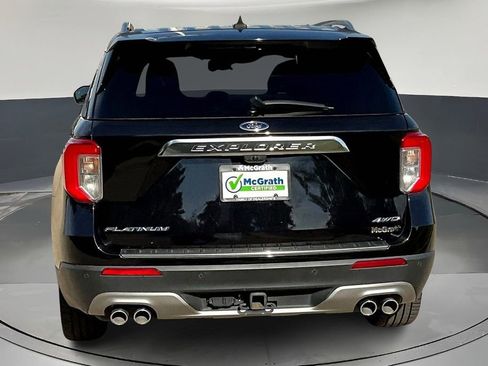 Used 2022 Ford Explorer Platinum w/ Equipment Group 601A image 5