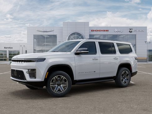 New 2026 Jeep Grand Wagoneer 4WD image 30