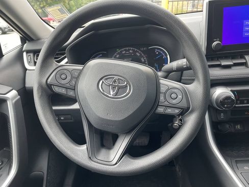 Certified 2024 Toyota RAV4 LE AWD/4WD image 16
