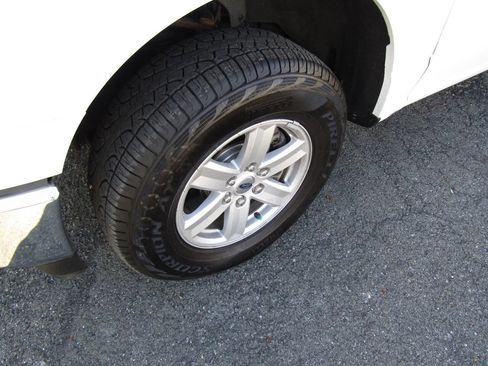 Used 2022 Ford F150 XLT AWD/4WD image 32