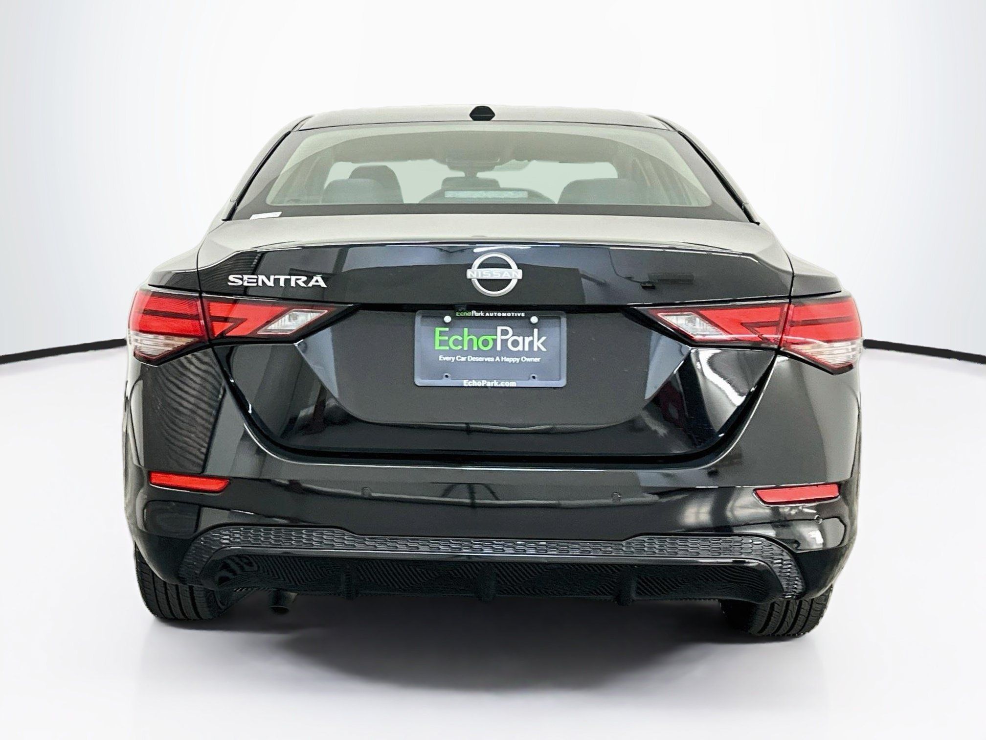 Used 2025 Nissan Sentra SV FWD image 7