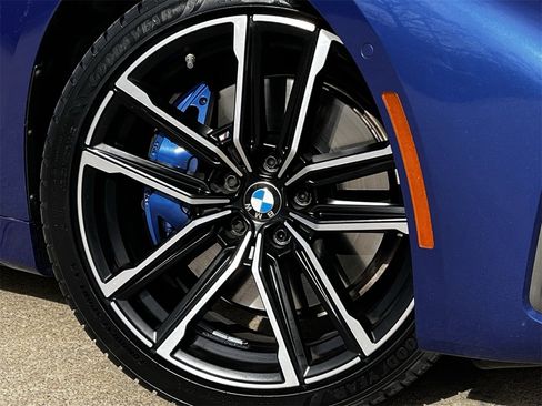 Used 2024 BMW M440i Coupe w/ Premium Package image 30