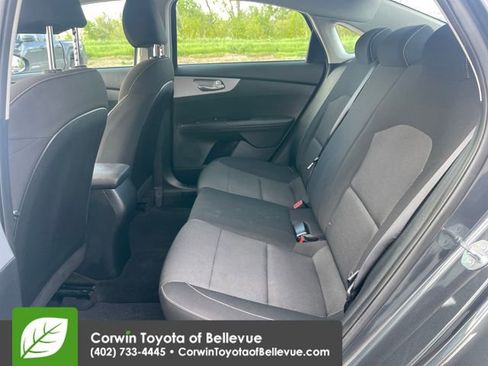Used 2024 Kia Forte Sedan FWD image 25