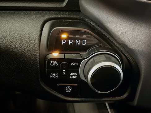 Used 2022 RAM 1500 Big Horn image 25